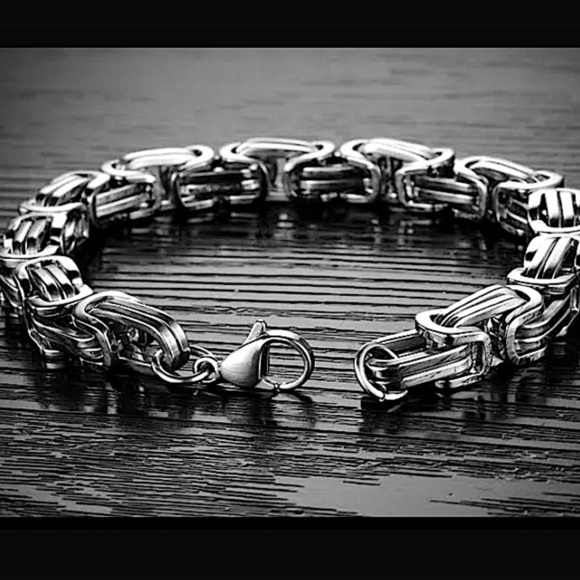 STAINLESS STEEL SILVER BYZANTINE MECHANIC SILVER BLACK BIKER BRACELET - Picture 2 of 7
